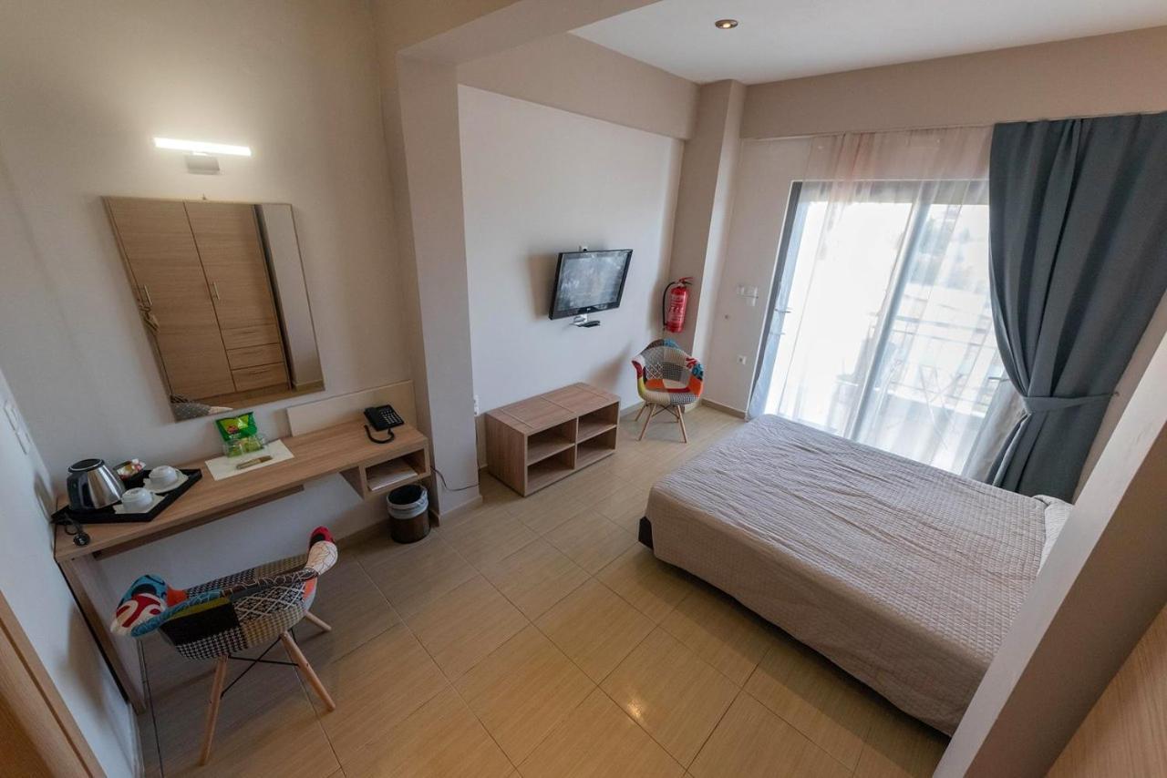 Buka Sandy Beach Messíni エクステリア 写真
