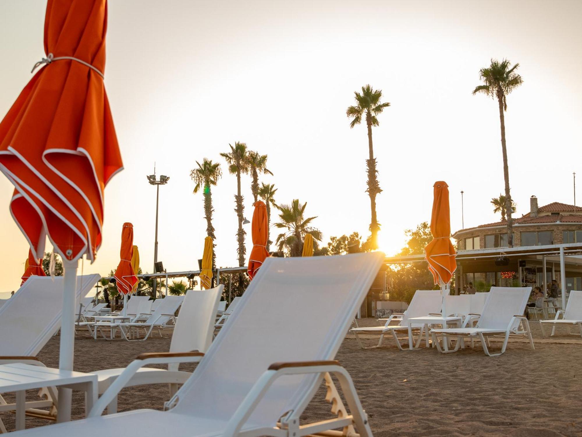Buka Sandy Beach Messíni エクステリア 写真